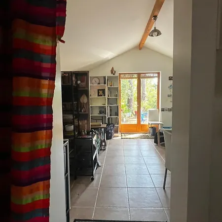Le Cabanon Entouré De Pins Chalet *