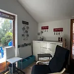 Шале Le Cabanon Entoure De Pins